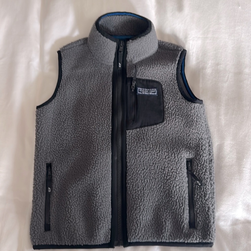 EUC boys size 7 Vineyard Vines high-pile fleece vest- barely worn